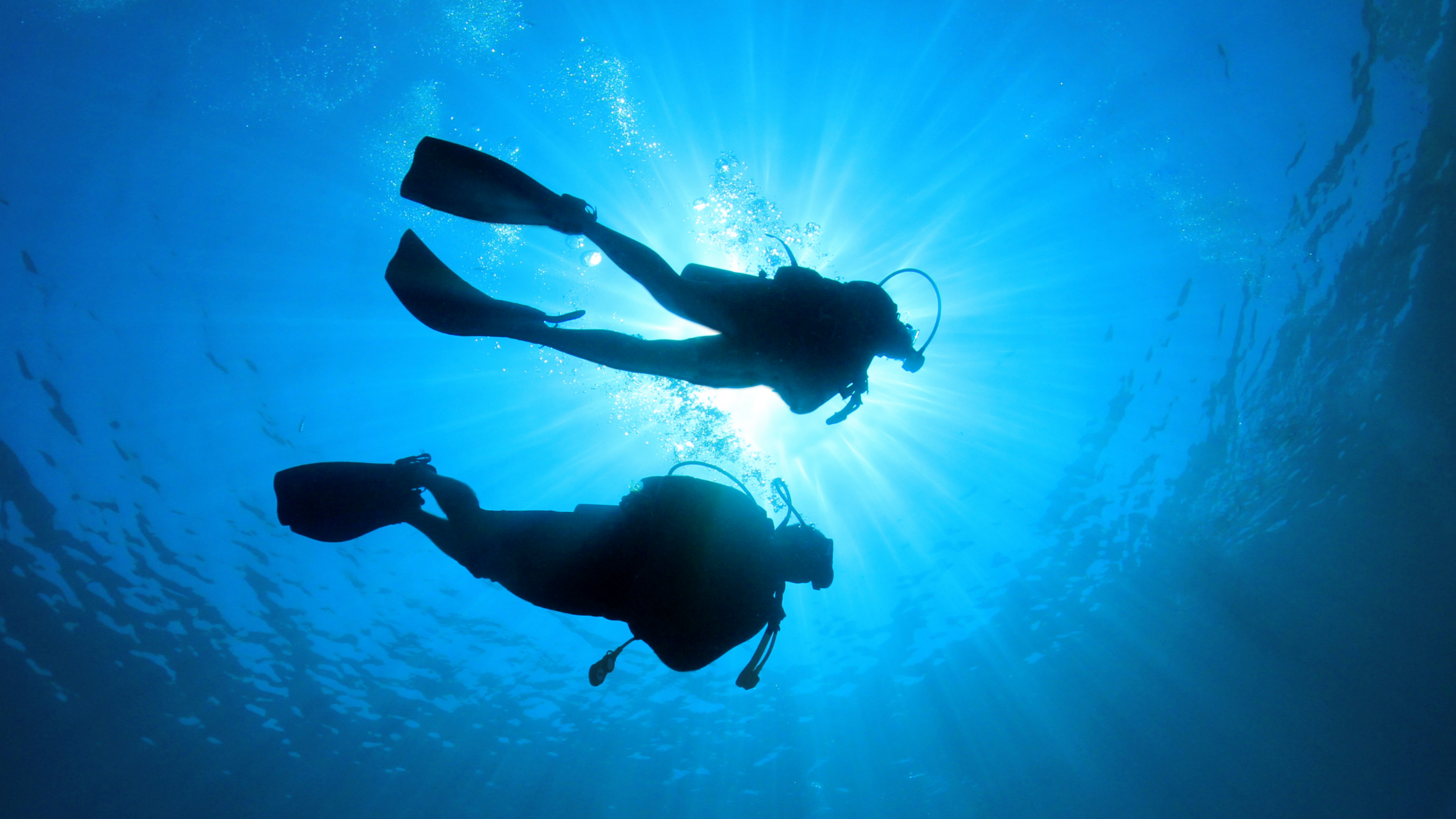 Blog6 Image: Couple Scuba Diving Image