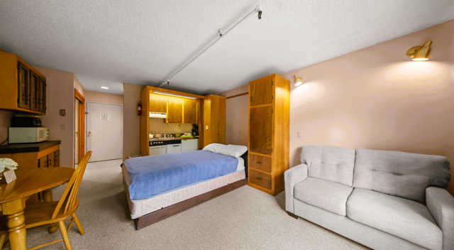 CoolVacay listing image