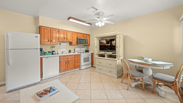 CoolVacay listing image